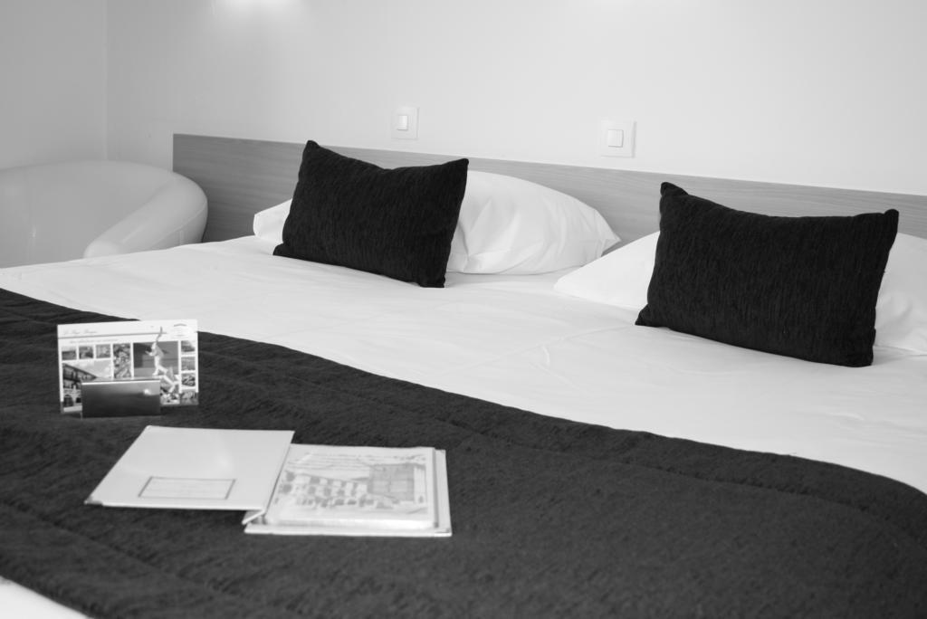 Hotel De La Rhune Ascain Buitenkant foto